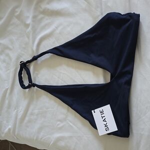 Skatie bikini top size small